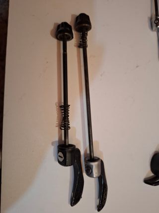 Cierres Rápidos Shimano para Bicicleta