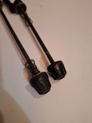 Cierres Rápidos Shimano para Bicicleta