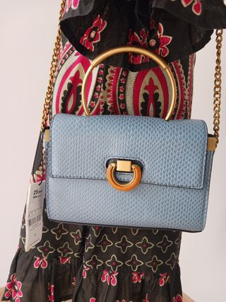 Bolso azul nuevo con etiquetas Parfois