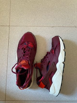 Tenis Nike Air Huarache Morado/Rojo