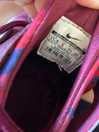 Tenis Nike Air Huarache Morado/Rojo