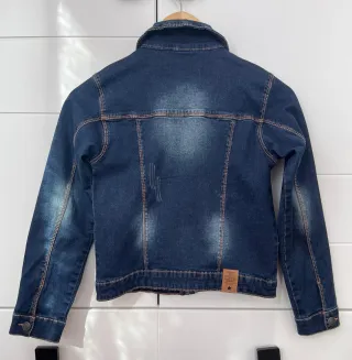 Cazadora vaquera niña