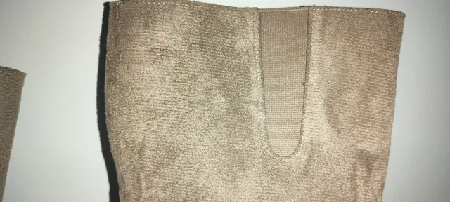 Botas altas marrones con cremallera