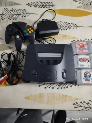 Nintendo 64 Japonesa Negra/Gris