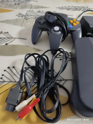 Nintendo 64 Japonesa Negra/Gris