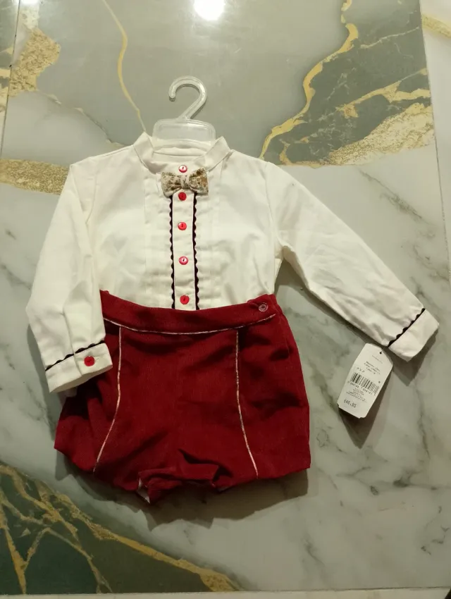 Conjunto Ropa 18M Niña Camisa y pantalón cortó.