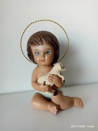 Niño Jesús con cordero de dios arte nuevo Olot
