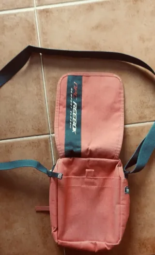 Bandolera Reebok Roja