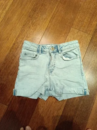 Pantalones cortos vaqueros niña claros