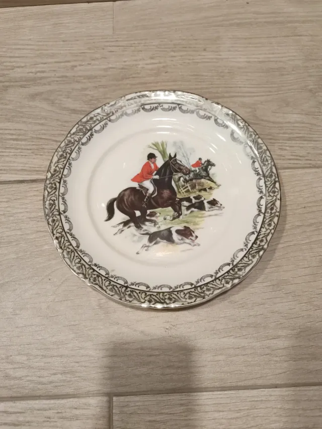 Plato decorativo vintage caza