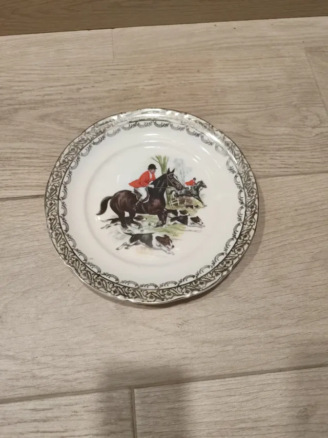 Plato decorativo vintage caza