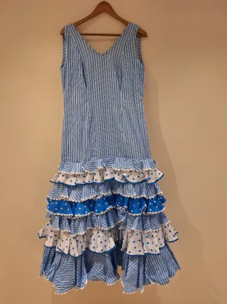 4 Trajes de Flamenca