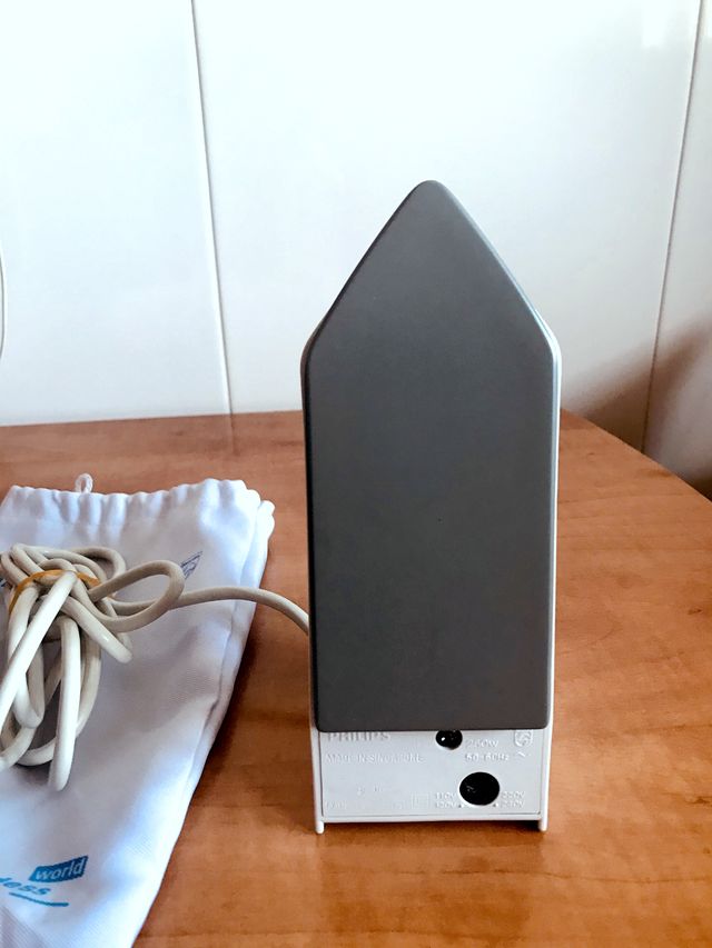 Plancha de viaje Philips Stewardess