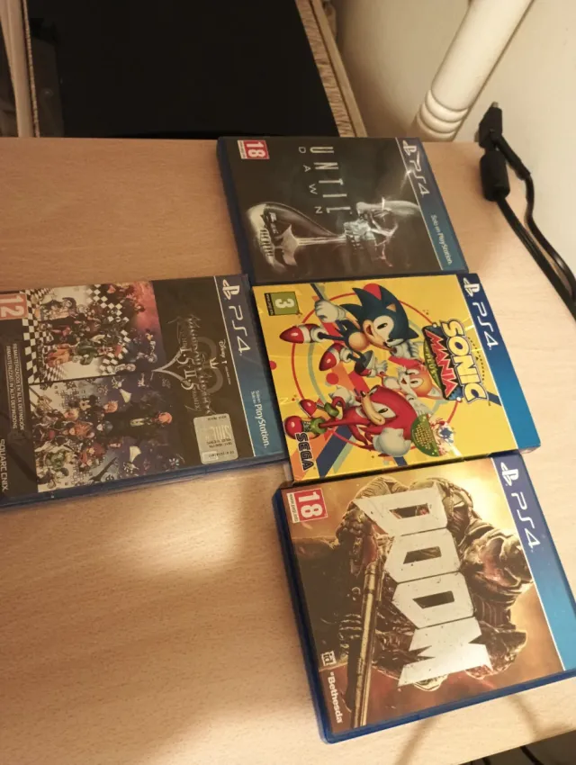 Lote 3 juegos PS4: Until Dawn, Doom, Sonic Mania