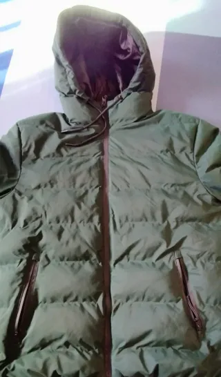 !!! BAJADA DE PRECIO!!! Parka verde con capucha
