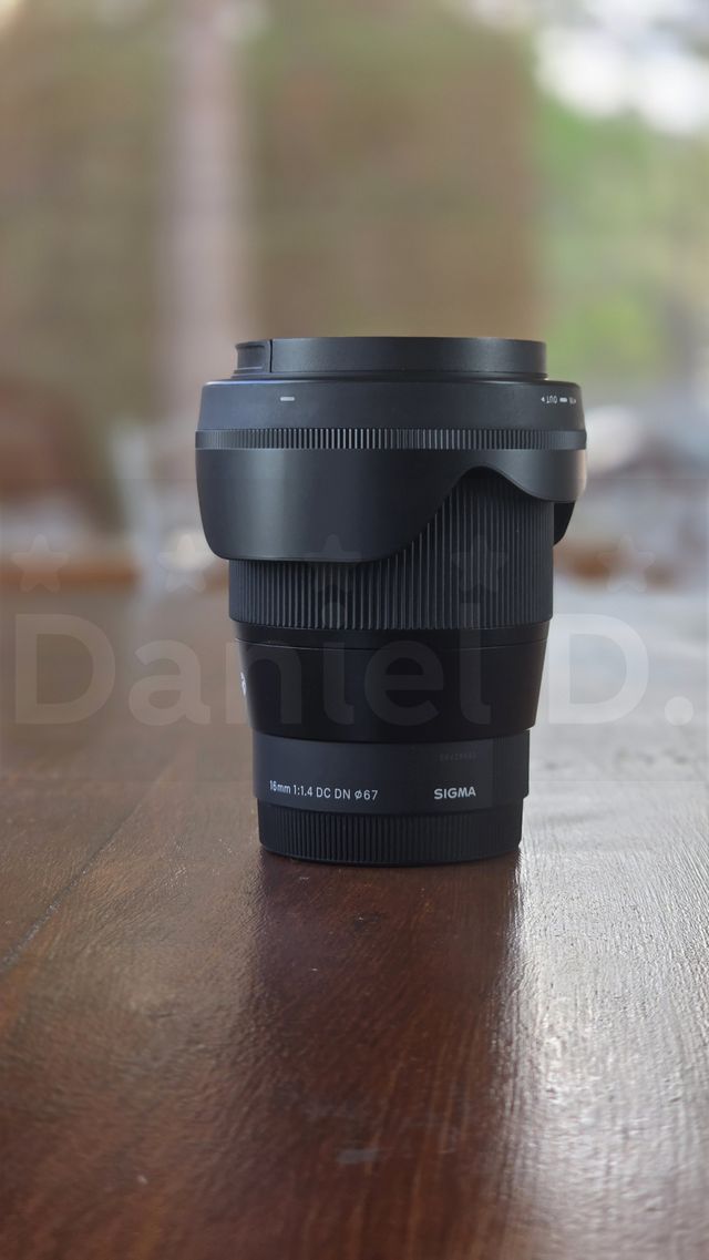Ottica Sigma 16mm F1.4 DC DN Sony E come nuova