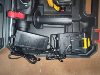 Taladro Martillo percutor a batería