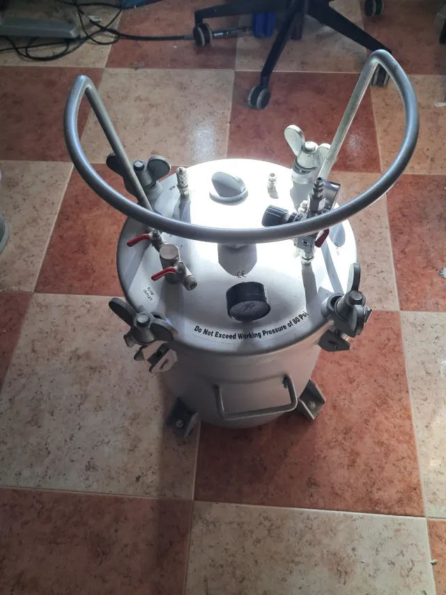 Cámara de presión resina Smooth-On