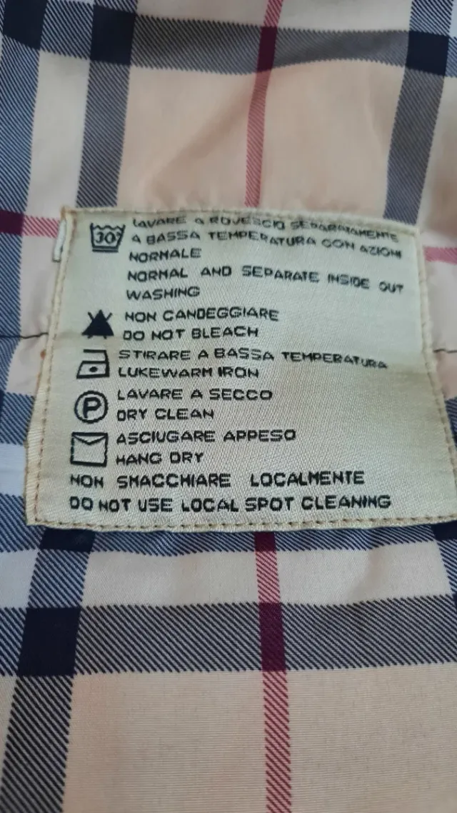 Piumino Burberry London con cappuccio