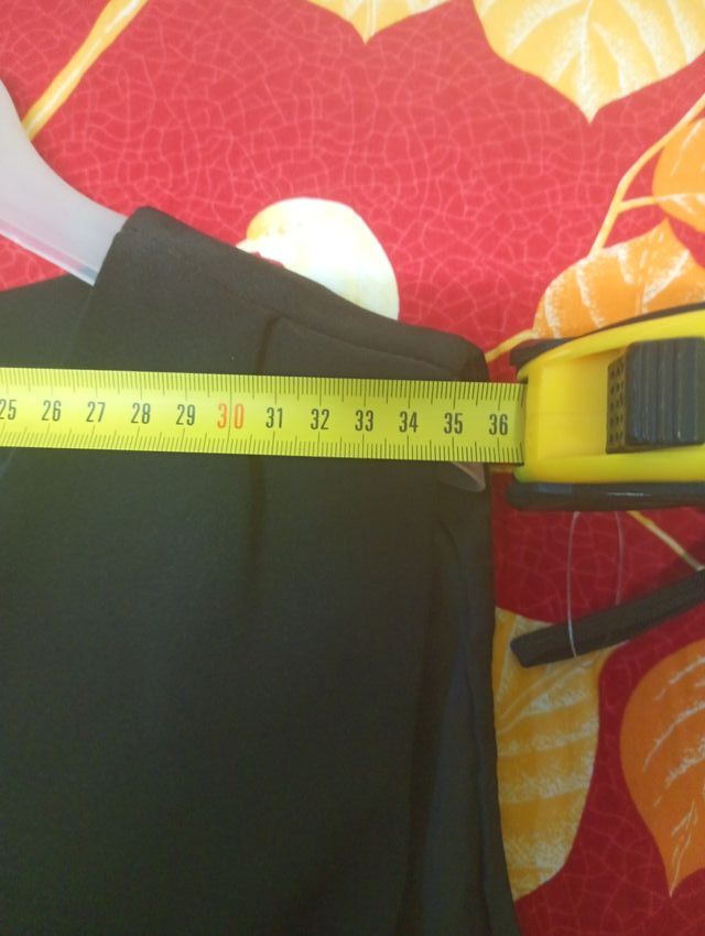 Elegante vestido negro