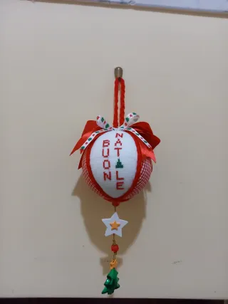 Pallina decorativa natalizia handmade