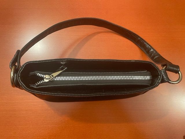 Bolso negro pequeño hombro elegante