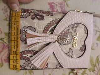 BOLSO BANDOLERA ESTAMPADO.NUEVO SIN ETIQUETAS