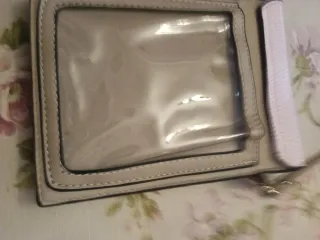 BOLSO BANDOLERA ESTAMPADO.NUEVO SIN ETIQUETAS