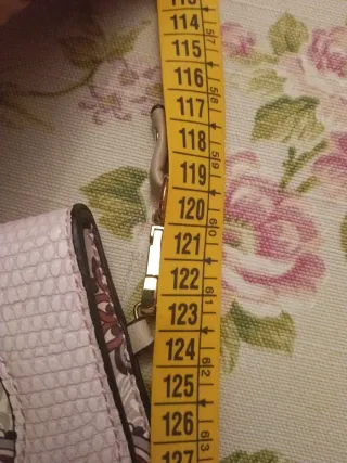 BOLSO BANDOLERA ESTAMPADO.NUEVO SIN ETIQUETAS