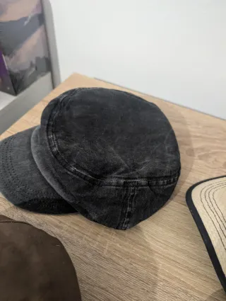 Cappelli vintage misti