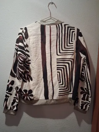 Chaqueta Bomber Estampada Talla S-M