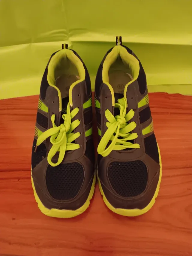 Zapatillas deportivas talla 41