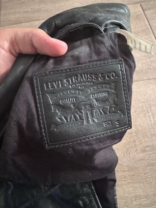 Chaqueta Cuero Levi's Negra