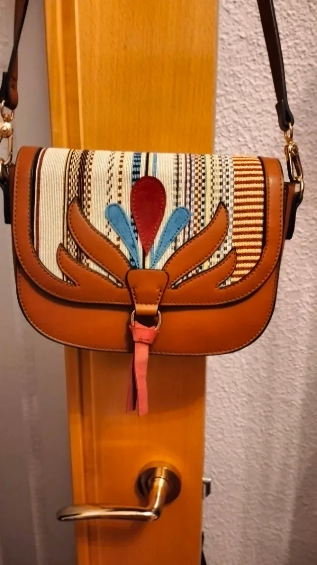 Bolso Marrón y Multicolor