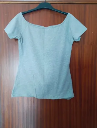 Camiseta gris