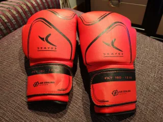 Guantes de Boxeo Rojos Domyos 12 oz