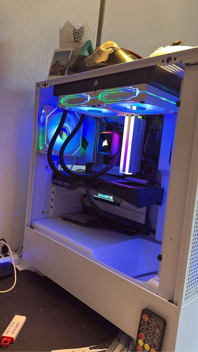 Caja PC NZXT Blanca