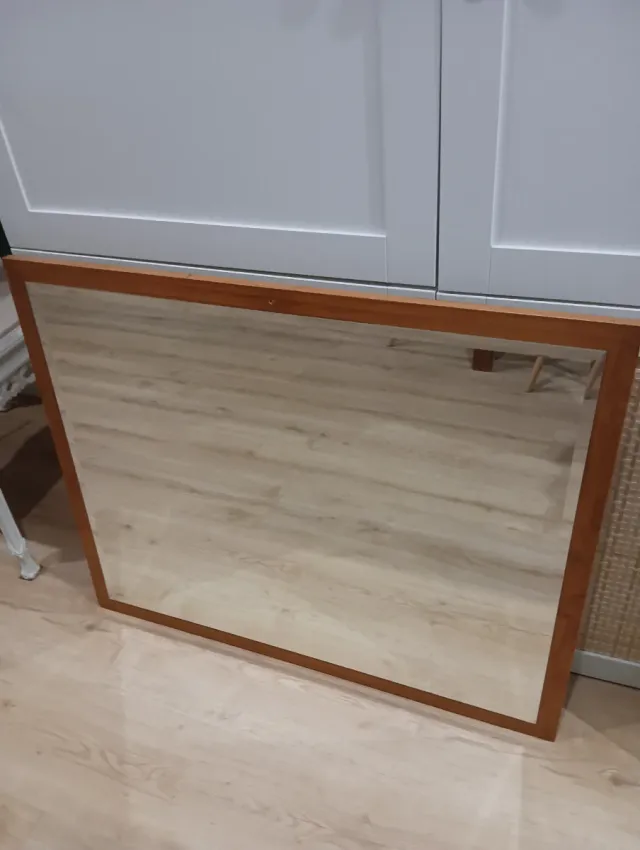 Espejo de madera y cristal