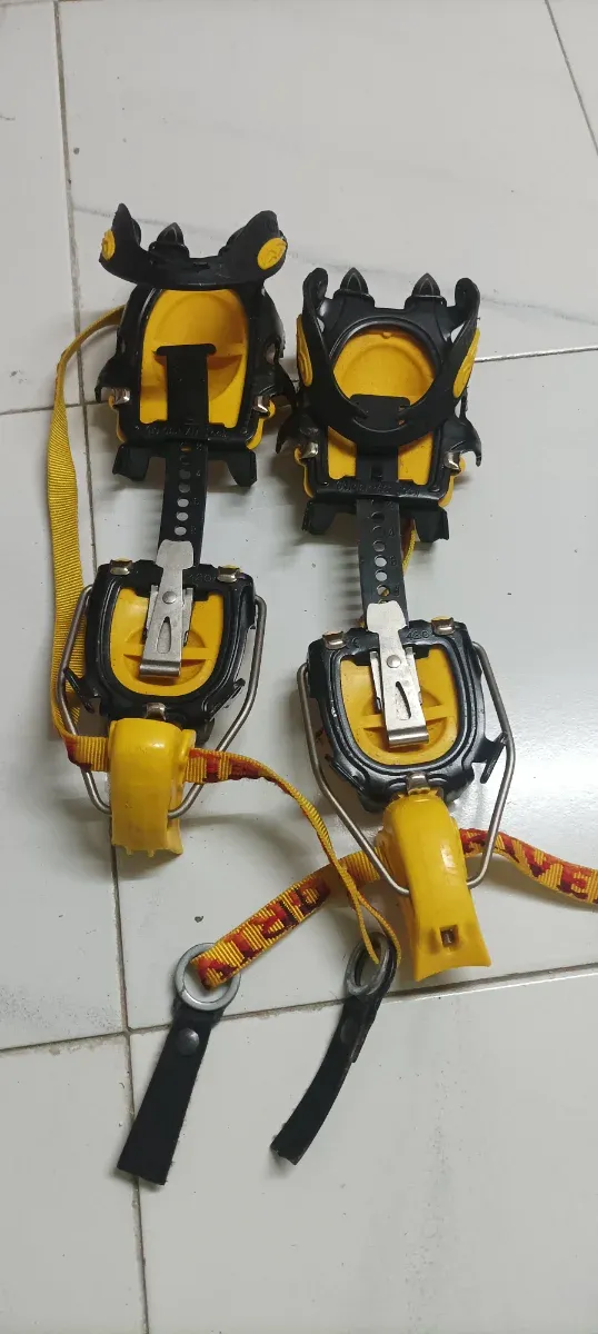 Crampones Crivel