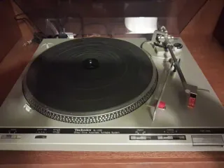 Tocadiscos Technics SL-D30