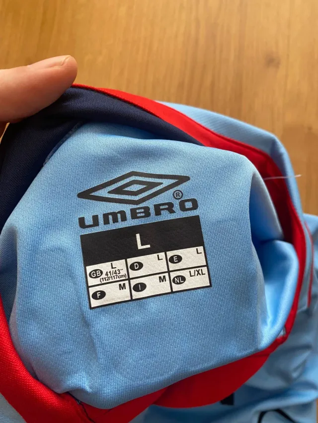 Camiseta Celta Vigo C. Tangana Umbro Talla L