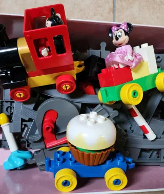 Lego Duplo trenino completo