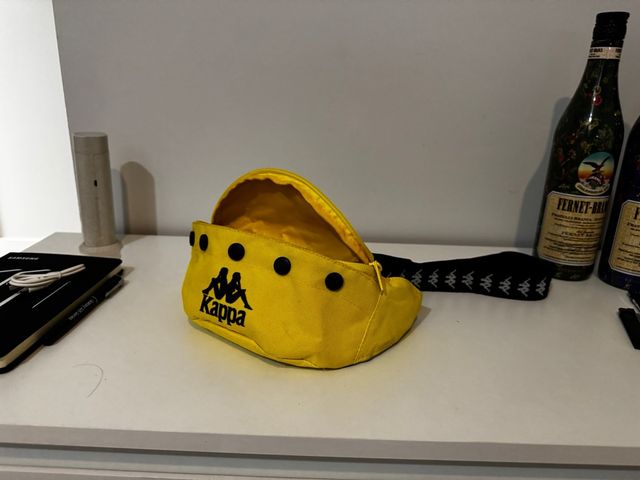 Borsa a spalla Kappa gialla e nera