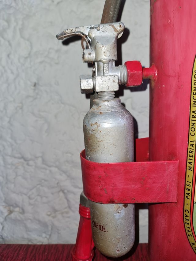 Extintor Antiguo PARSIPOL EP-12