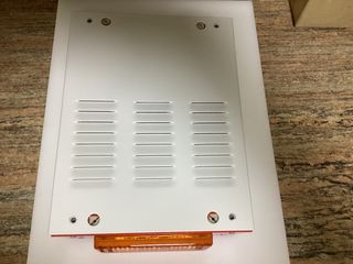 Sirena Exterior 12V Roja en su caja
