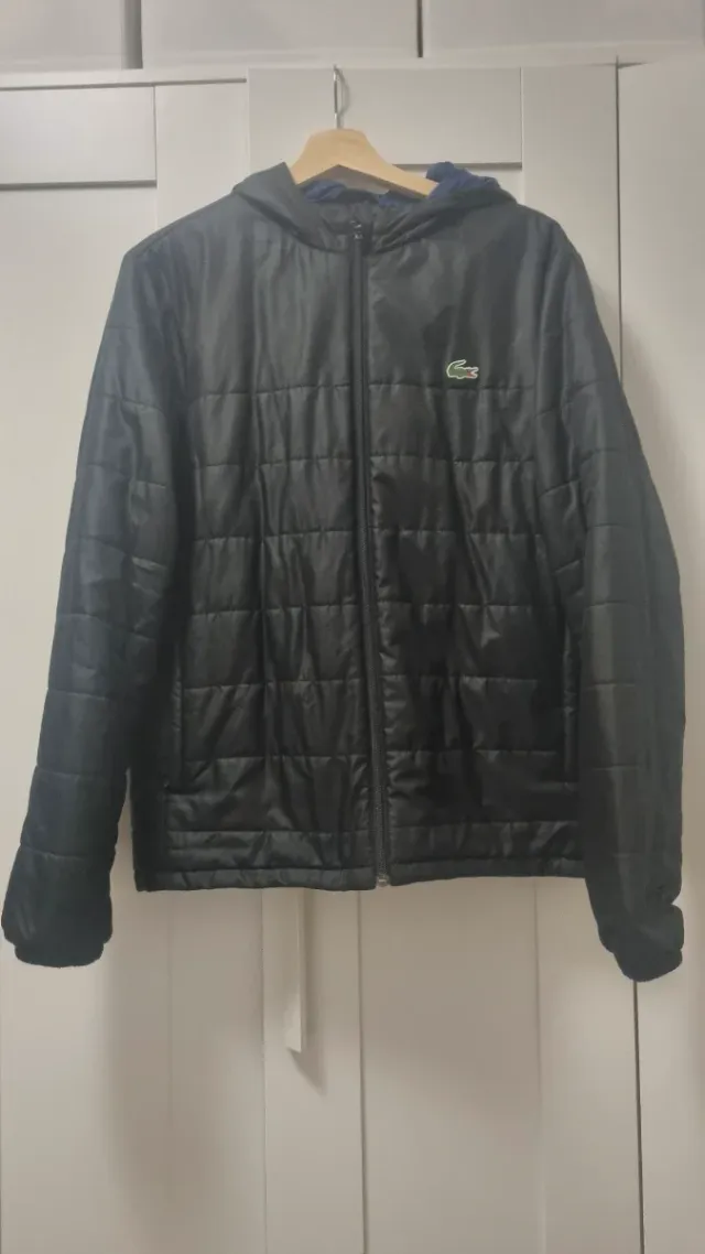 Chaqueta Lacoste Negra con Capucha