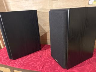 Altavoces Mission Negros