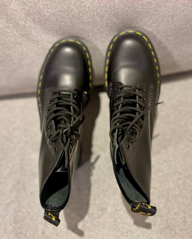 Botas Dr. Martens Talla 39 Mujer Un día de uso