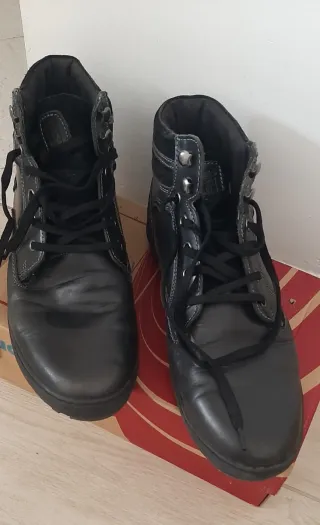 Scarponcini uomo neri