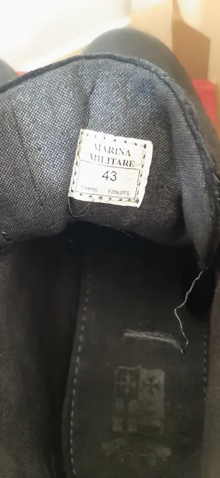 Scarponcini uomo neri